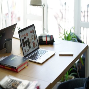 computer-contemporary-devices-2089379